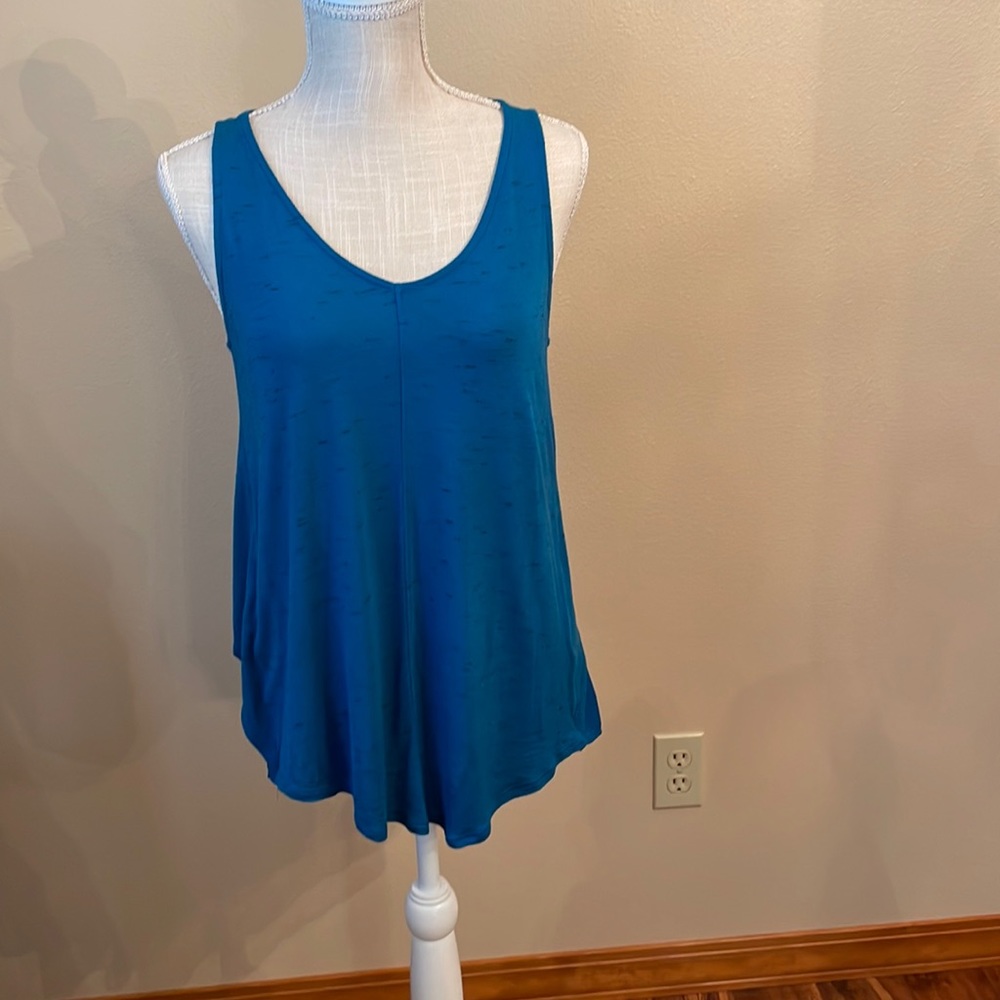 Gibson Sleeveless Top size small